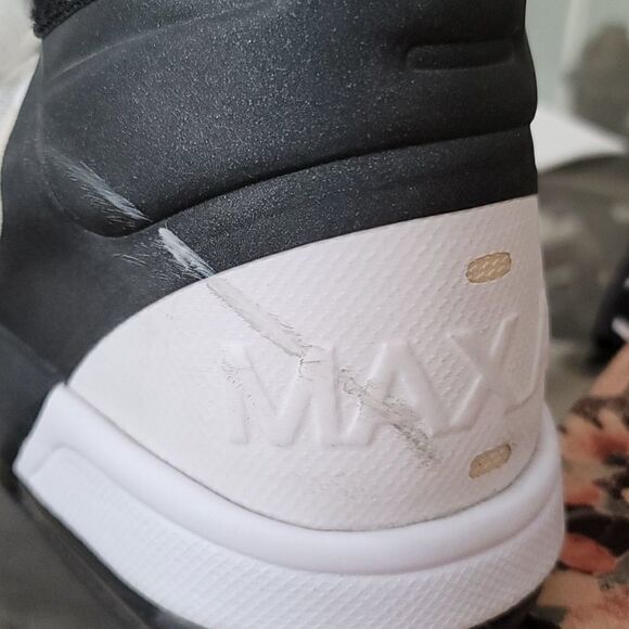 - Nike hyperfuse max air size 15 - Picture 10 of 10